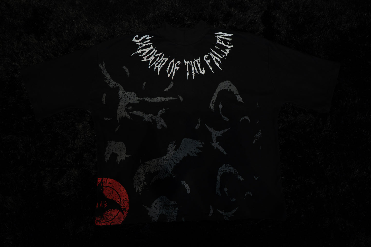 Camiseta Boxy/Oversized- Itachi