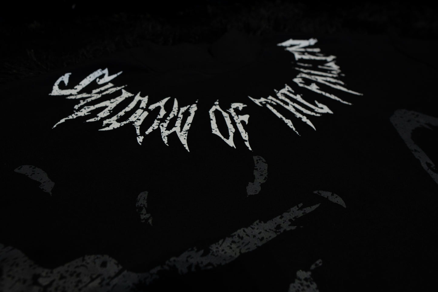 Camiseta Boxy/Oversized- Itachi