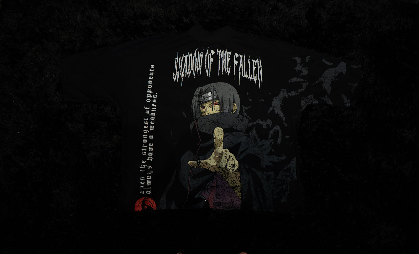 Camiseta Boxy/Oversized- Itachi